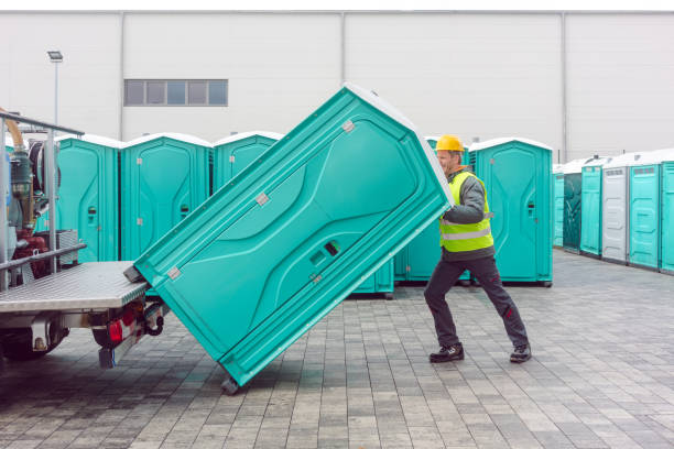 Portable Toilet Options We Offer in Maple Park, IL